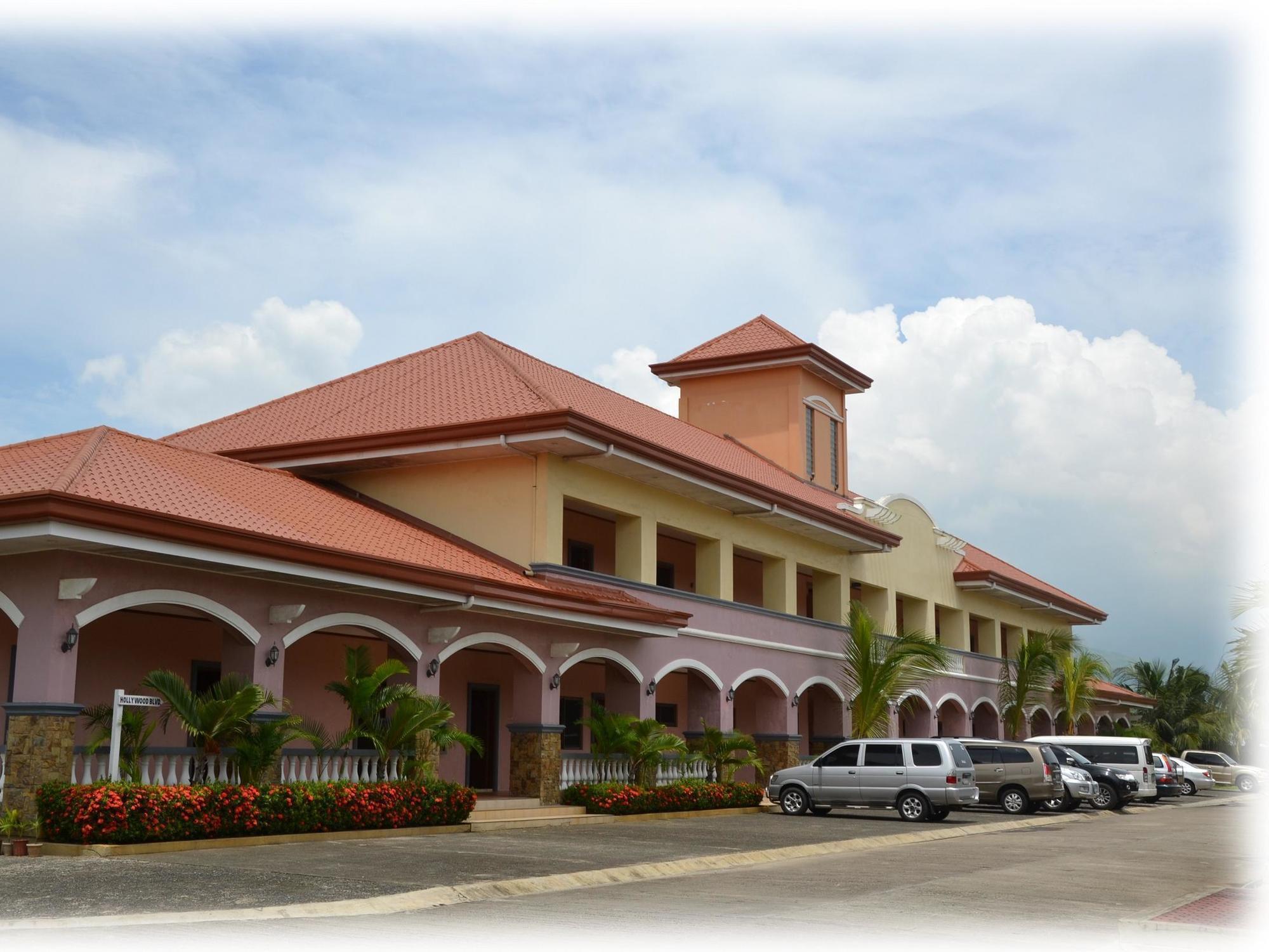 Subic Waterfront Resort y Hotel Exterior foto