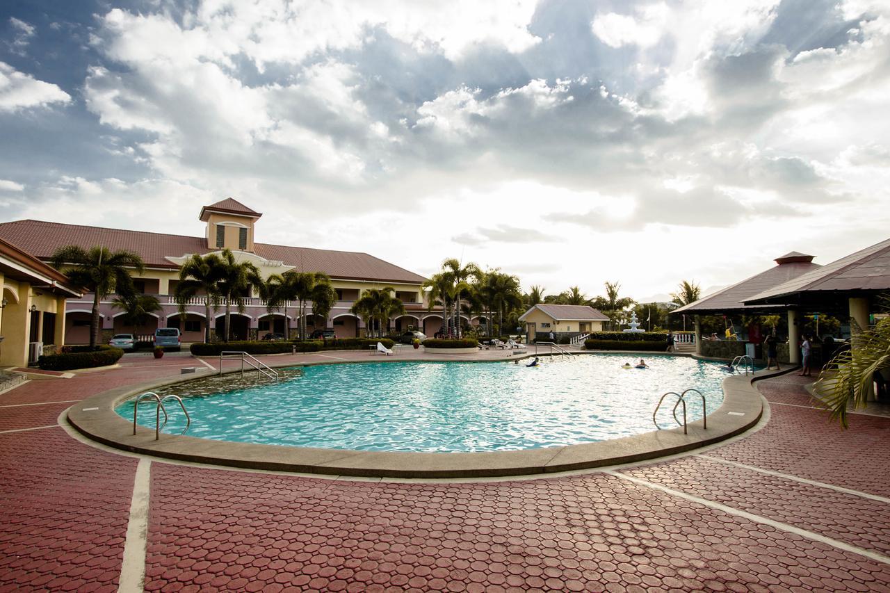 Subic Waterfront Resort y Hotel Exterior foto