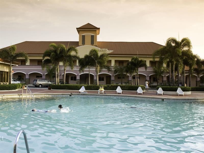 Subic Waterfront Resort y Hotel Exterior foto